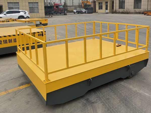 非標(biāo)制作蓄電池電動(dòng)平車